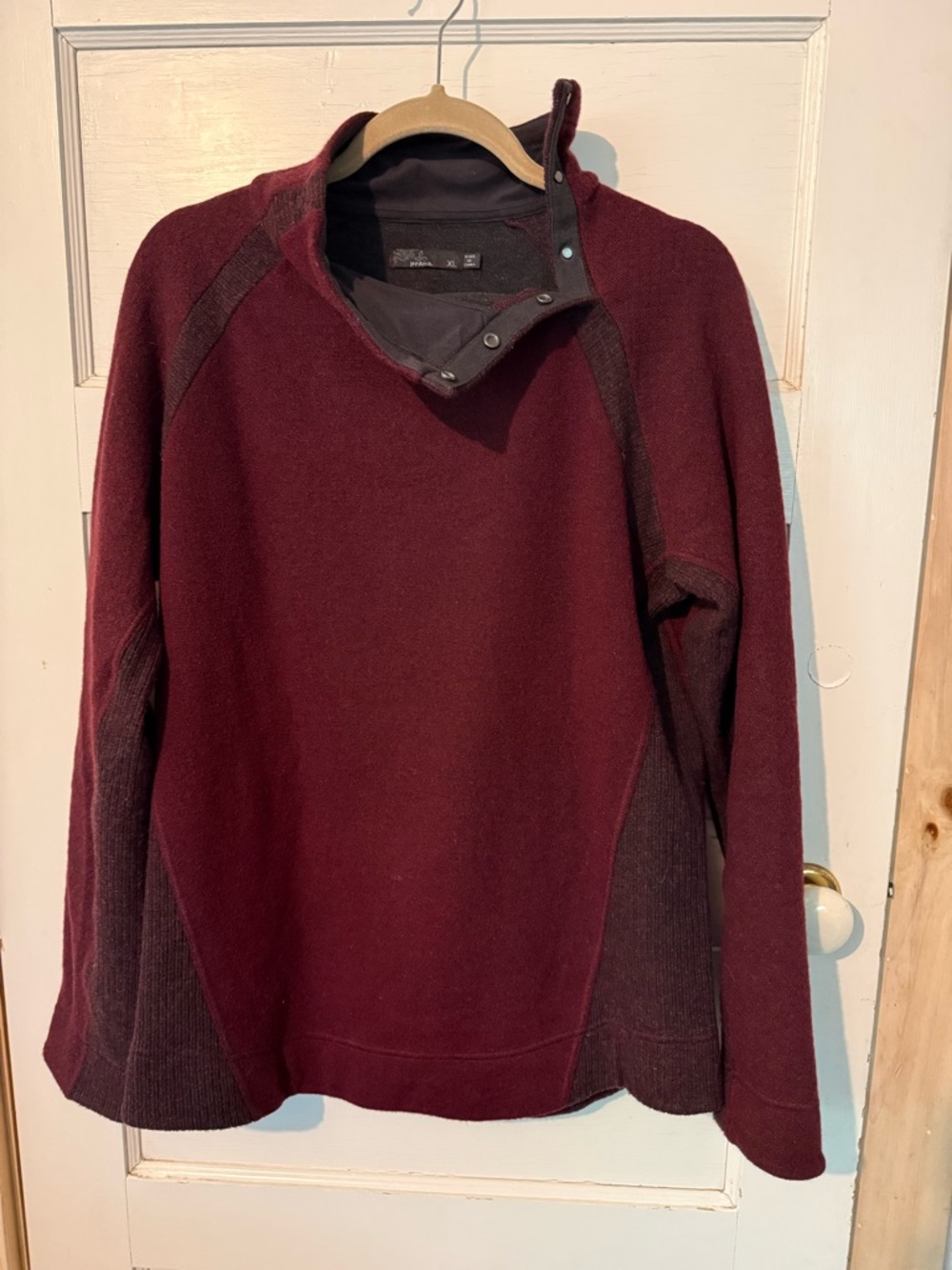 Prana XL wool blend maroon sweater